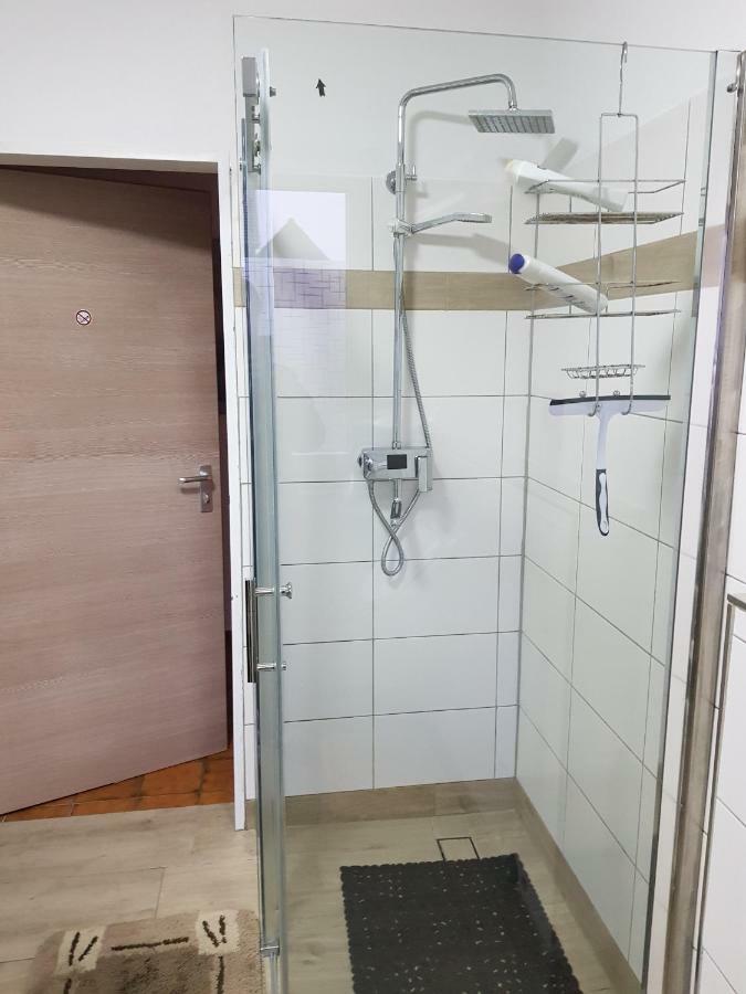 Stabel Zimmervermietung リンゲン エクステリア 写真